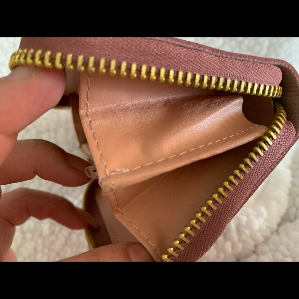 Card Wallet - Picture 9 of 10